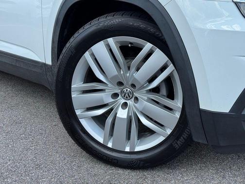 2020 Volkswagen Atlas 3.6L SE w/Technology