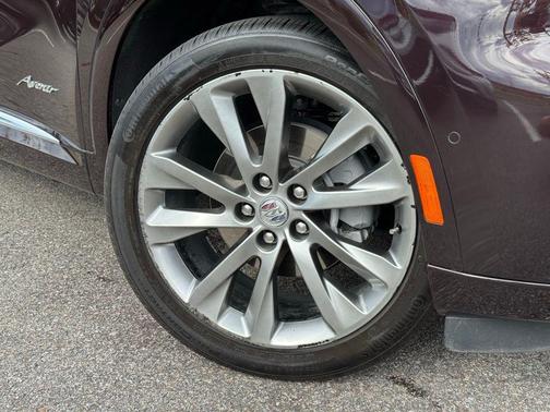 2022 Buick Envision FWD Avenir