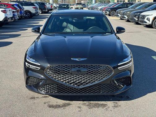 2025 Genesis G70 2.5T RWD