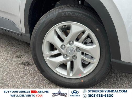2025 Hyundai VENUE SE