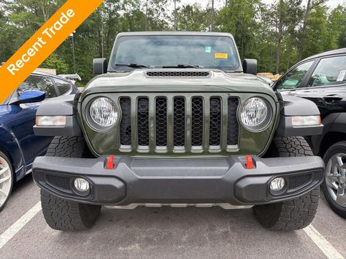 Sarge Green Clearcoat 2022 Jeep Gladiator Mojave 4x4