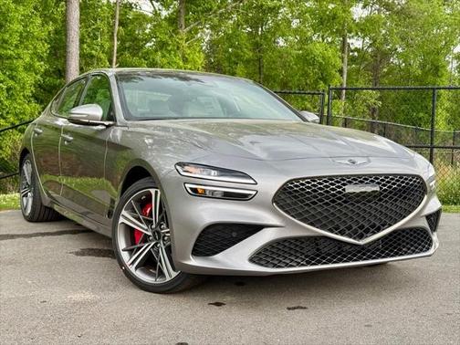 2025 Genesis G70 2.5T RWD