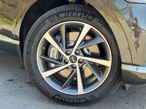 2025 Genesis GV80 2.5T
