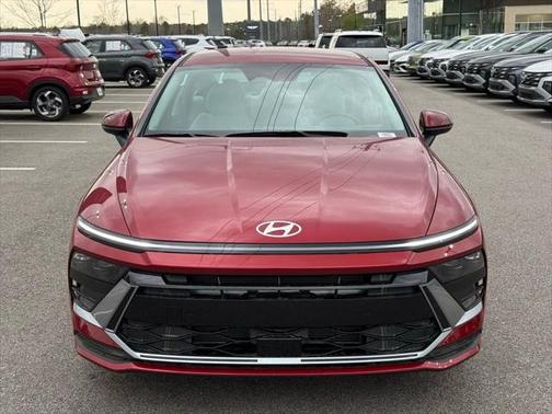 2025 Hyundai SONATA SE