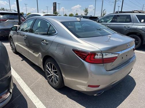 2016 Lexus ES 350 Base