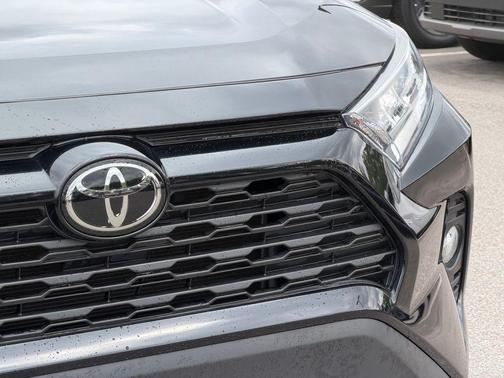 Midnight Black Metallic 2021 Toyota RAV4 XLE