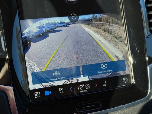 2024 Volvo XC90 B6 Ultimate Bright Theme 7-Seater