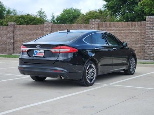 2017 Ford Fusion Hybrid SE
