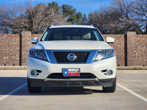 2016 Nissan Pathfinder SL