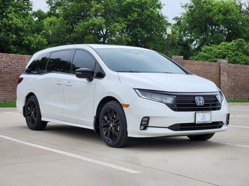 2023 Honda Odyssey Sport