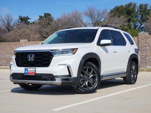 2024 Honda Pilot Touring