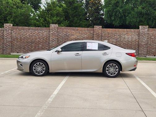 2017 Lexus ES 350 Base