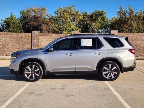 2023 Honda Pilot Elite