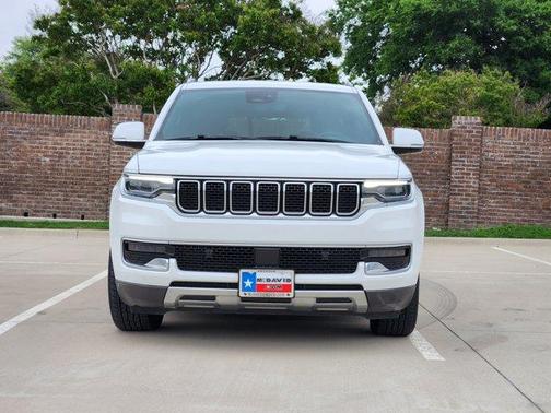 2022 Jeep Wagoneer Series III