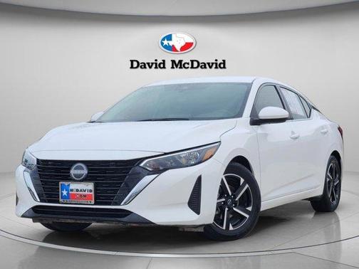 Cloud White 2024 Nissan Sentra SV