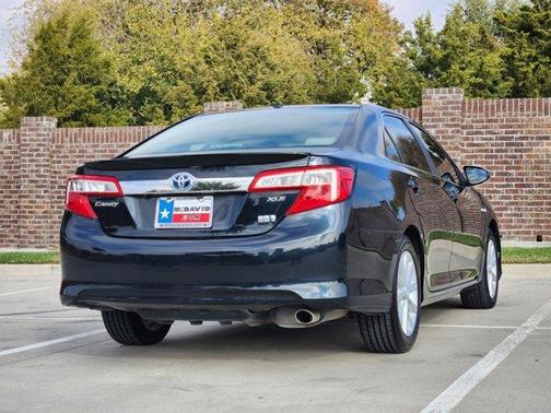 2013 Toyota Camry Hybrid XLE