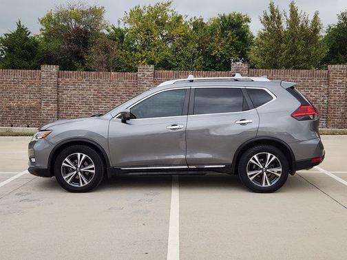 2017 Nissan Rogue SL