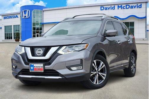 2017 Nissan Rogue SL