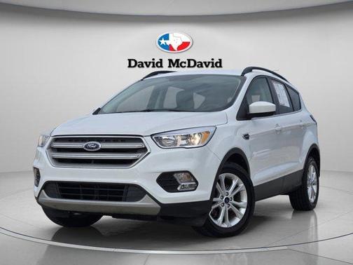 Oxford White 2018 Ford Escape SE