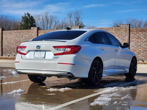 2022 Honda Accord Hybrid Sport