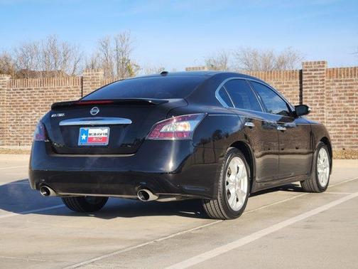 2014 Nissan Maxima SV