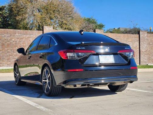 2022 Honda Civic Touring