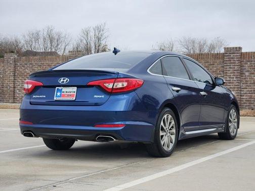 2017 Hyundai SONATA Sport