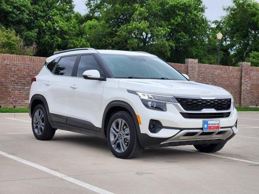 2023 Kia Seltos S