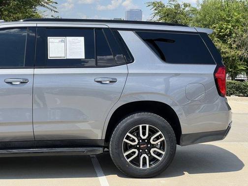 2022 GMC Yukon AT4