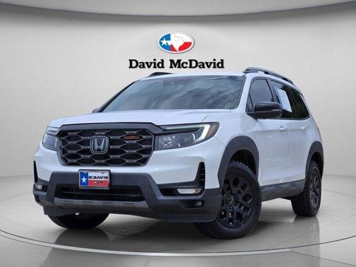 Platinum White Pearl 2023 Honda Passport TrailSport