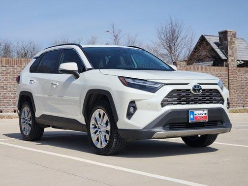 2022 Toyota RAV4 Limited