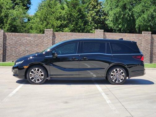 2025 Honda Odyssey Elite