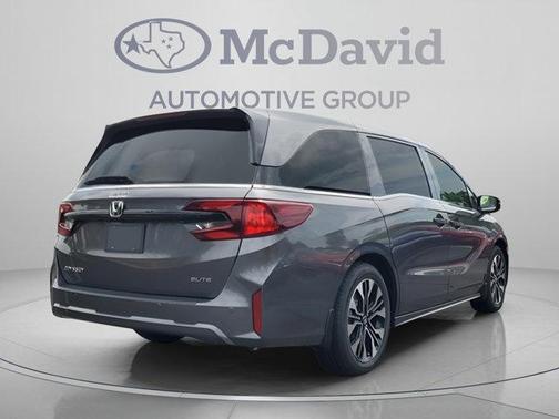 Modern Steel Metallic 2026 Honda Odyssey Elite