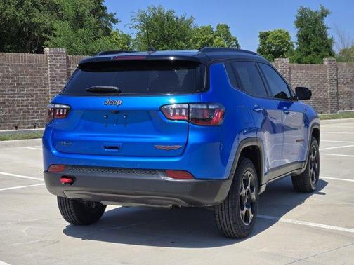 Laser Blue 2023 Jeep Compass Trailhawk