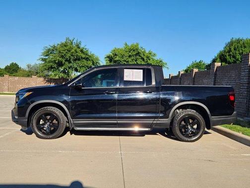 2022 Honda Ridgeline Black Edition