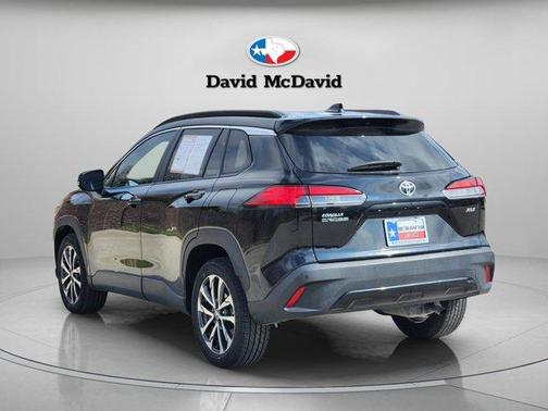 2022 Toyota Corolla Cross XLE