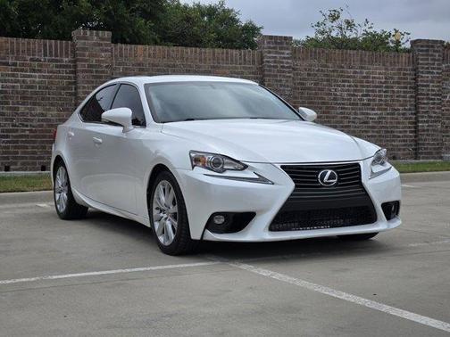 2016 Lexus IS 200t Base