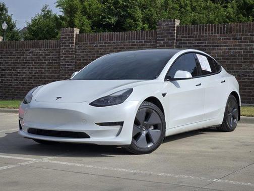 2023 Tesla Model 3 Base
