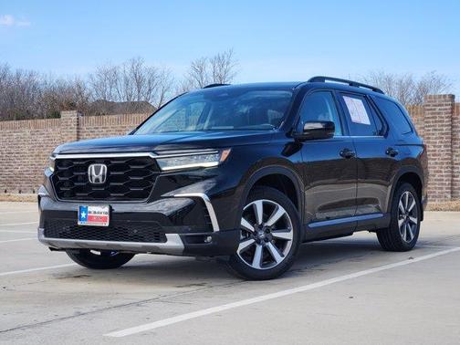 2023 Honda Pilot Touring