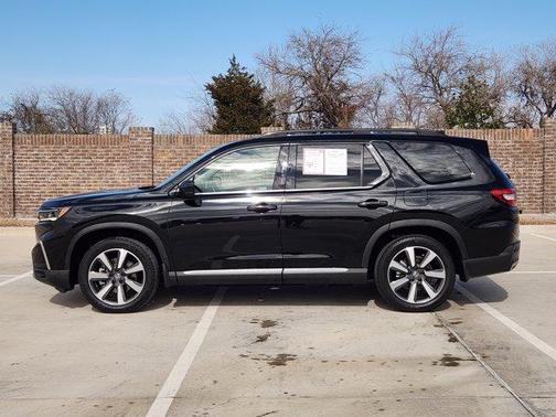 2023 Honda Pilot Touring