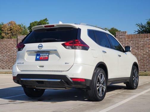 2019 Nissan Rogue SV
