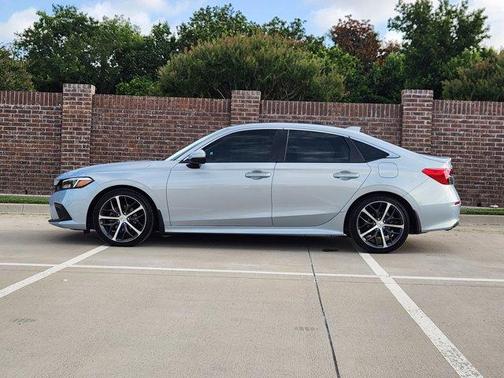 2023 Honda Civic Touring