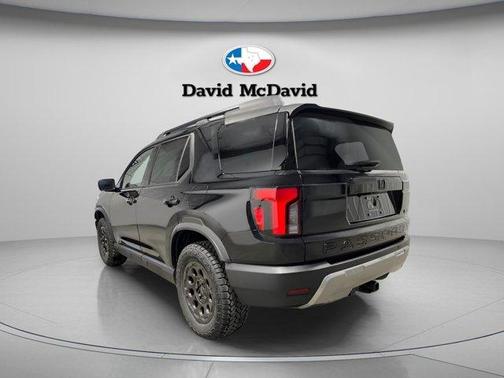 Crystal Black Pearl 2026 Honda Passport TrailSport Elite Blackout
