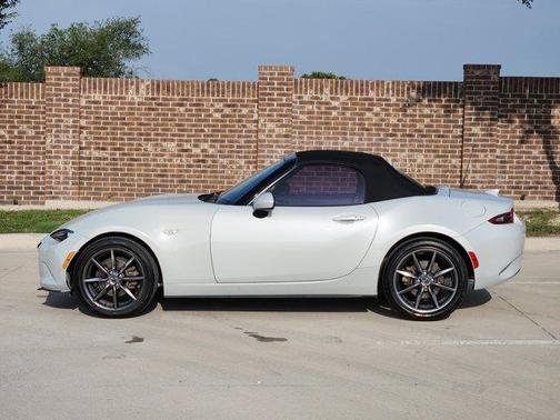 2017 Mazda MX-5 Miata Grand Touring