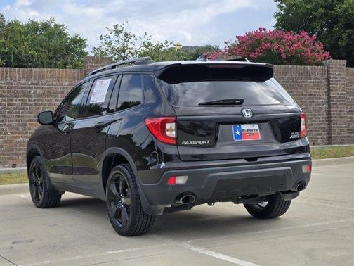 2020 Honda Passport Elite