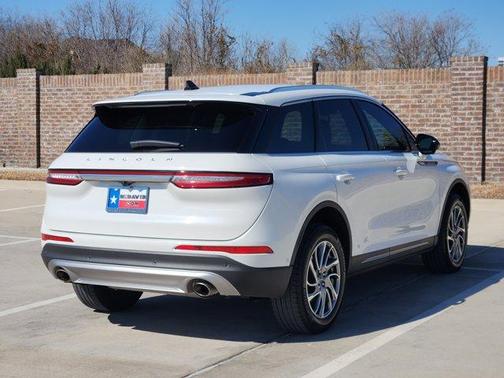 2022 Lincoln Corsair Standard