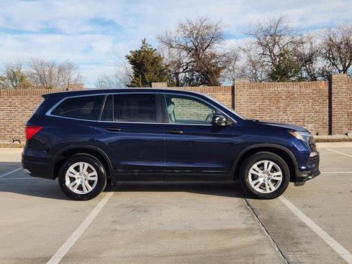 2017 Honda Pilot LX