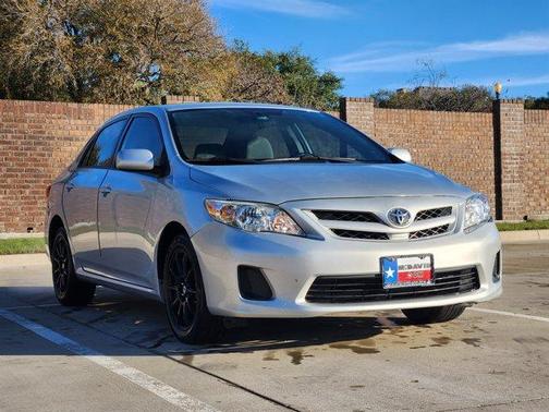 2012 Toyota Corolla LE