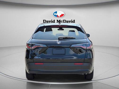 Crystal Black Pearl 2026 Honda HR-V LX