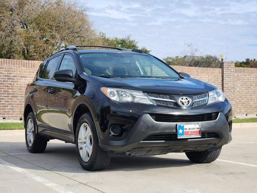 2014 Toyota RAV4 LE